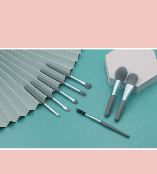 Travel Portable Soft Makeup Brushes Set Eye Shadow Foundation Powder Eyelash Lip Concealer Blush Cosmetic Kit