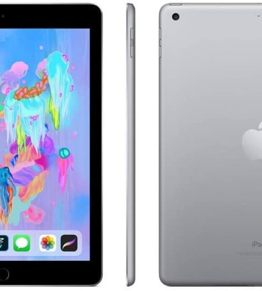 Apple 9.7" iPad (Early 2018, 32GB, Wi-Fi Only, Space Gray) MR7F2LL/A (Renewed)