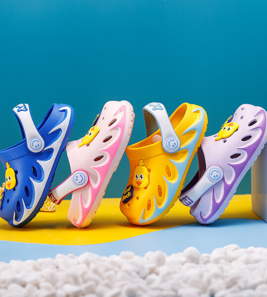 Summer Cartoon Boy Clogs Flat Kids Slippers Design Casual for Girls 4-6 Years Children Shoes