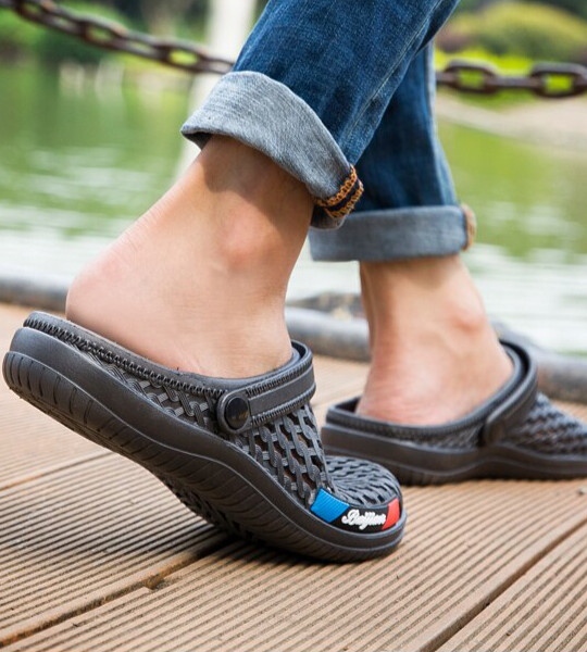 Men Wearable Flat Summer Beach Aqua Slipper Outdoor Swimming Sandals Gardening Shoes