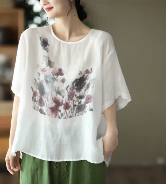 Summer New Vintage Ink Print Front Short Back Long Casual T-shirt.