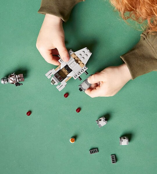 LEGO Star Wars Toy Building Kit for Kids Aged 6 and Up Stud Shooting Star Wars