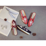 Chinese Embroidered Ladies Shoes