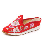 Chinese Embroidered Ladies Shoes