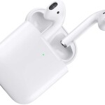 (Refurbished) Apple AirPods with Wireless Charging Case - White