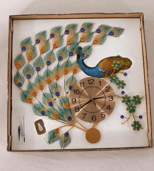 Large Luxury Crystal Bohemian Peacock Style Clock with Silent Movement Decorative Clock for Home