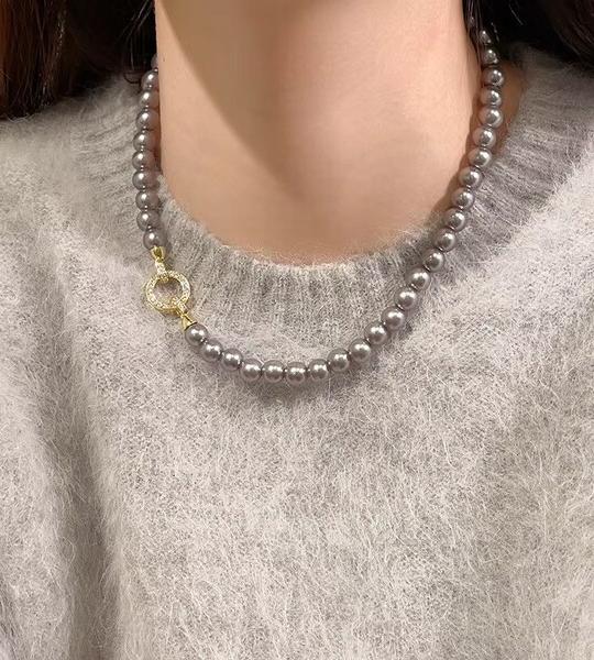 French Elegant Micro Set Zircon Round Buckle Imitation Pearl Beaded Necklace – Women's Temperament Jewelry Sweet Accessories.