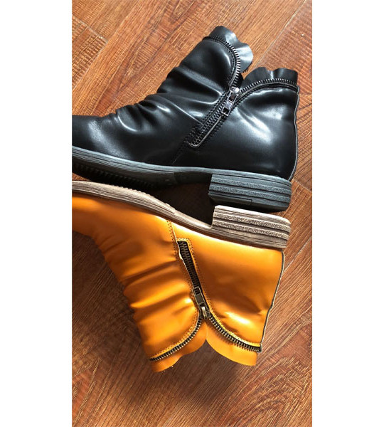 Woman Flat Zipper Style Boots Shoes